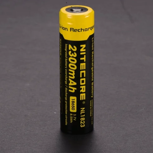 Акумулятор Li-Ion 18650 3.7V (2300 мА&middot;год) захищений Nitecore NL1823