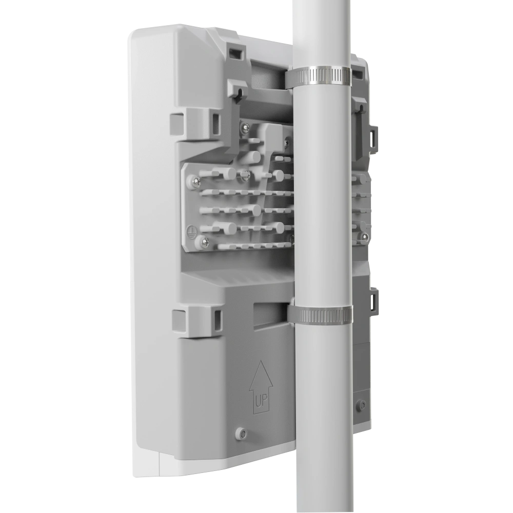 16-портовий керований PoE MikroTik CRS318-16P-2S+OUT